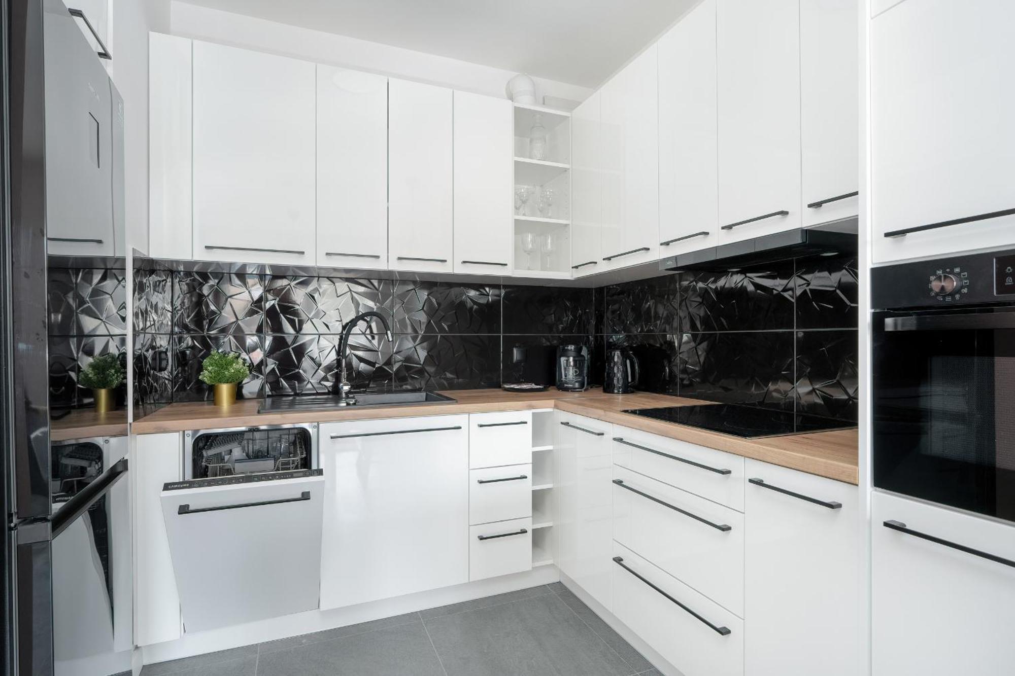 City Center Apartments With Gym & Free Garage Poznan By Noclegi Renters Exteriér fotografie